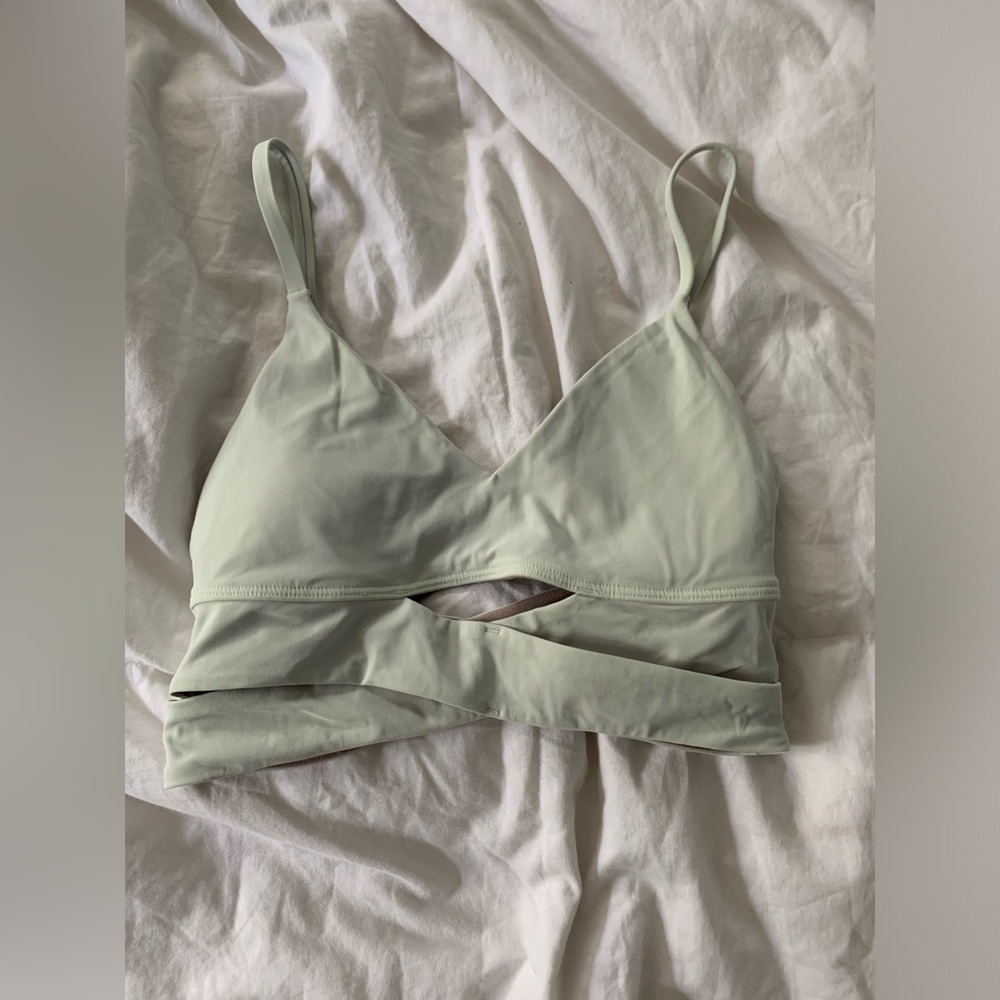 Lululemon Crossover Sports Bra